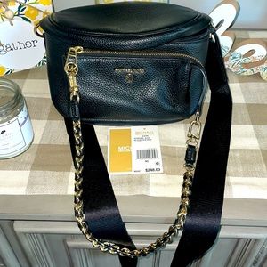 COPY - Michael Kors black md sling pack.